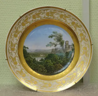 Тарелка декоративная - "Замок на реке Рейн". 1840-1850-ые годы.