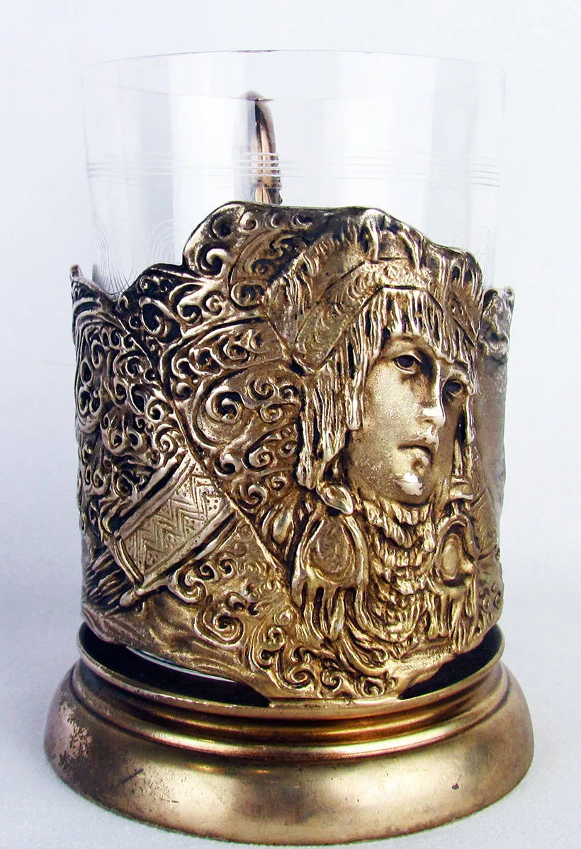 Подстаканник серебряный в русском стиле " Царевна-Лебедь"