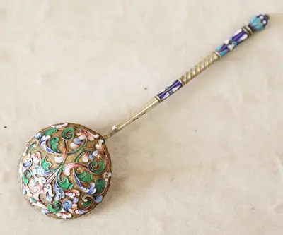 Серебряная ложка с расписной эмалью