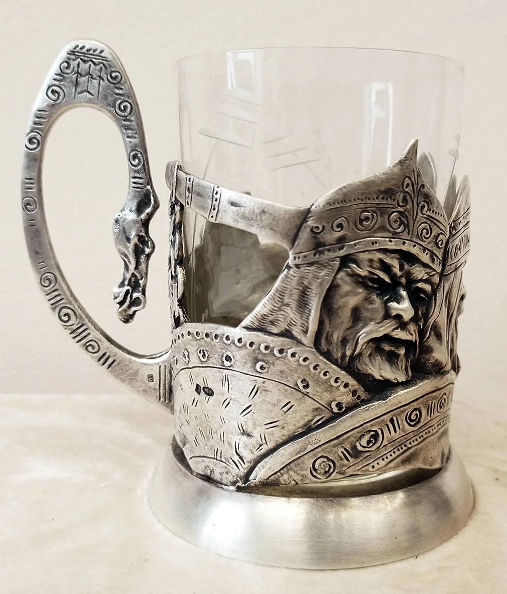 Старинный подстаканник "Застава богатырская"
