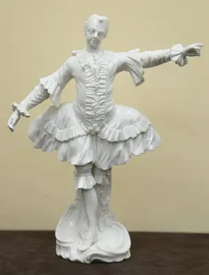 Статуэтка "Кавалер" из серии "Commedia dell'Arte" ("Комедия Дель Арте")
