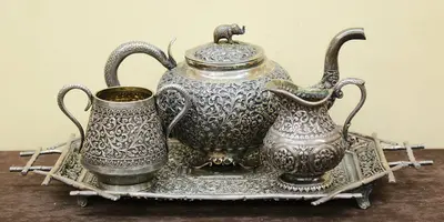 Сервиз из 4 предметов в индийском стиле