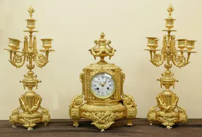 Каминный гарнитур в стиле классицизм
